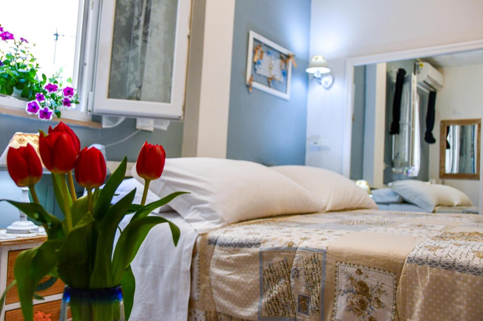 Hotel Le Stanze Del Centro Termoli Exteriér fotografie